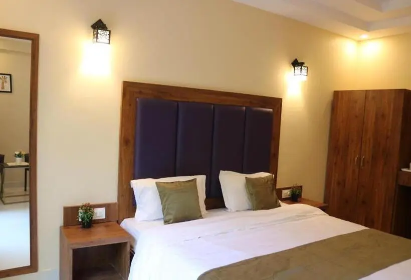 Deluxe Room, Centro
