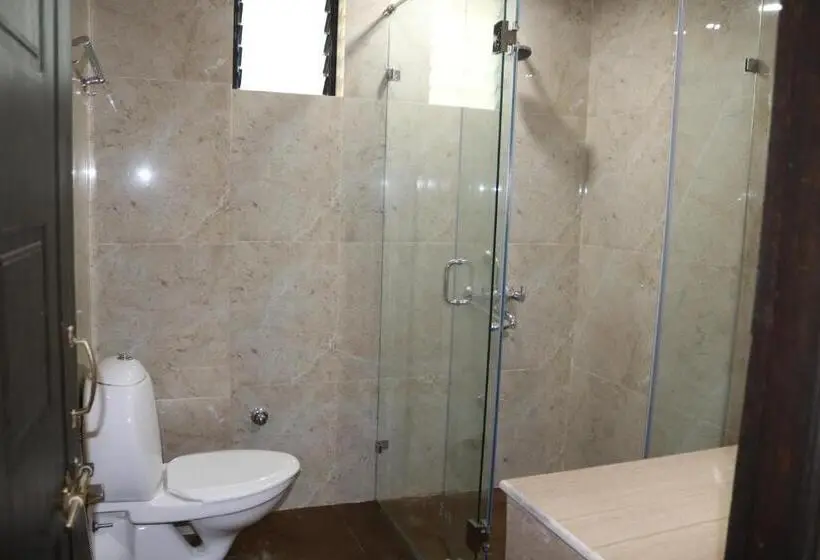 Deluxe Suite, Centro