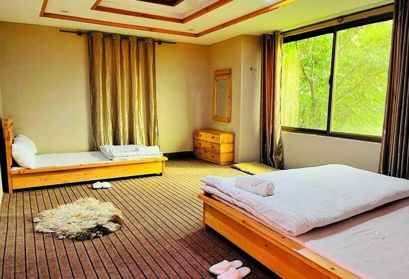 اتاق لوکس, Hikk Inn