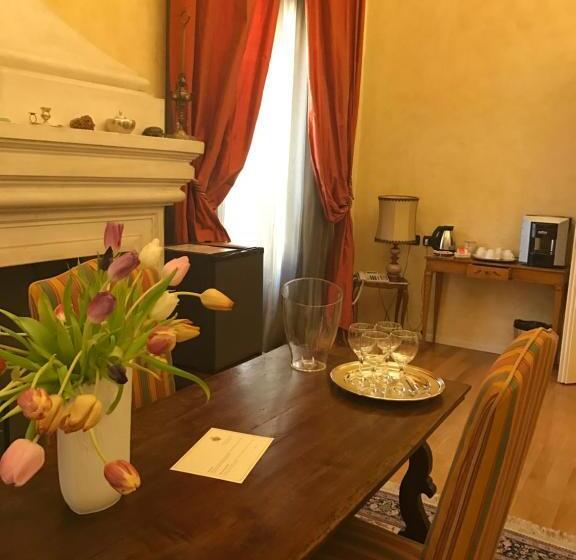 行政套房, Casa Museo Palazzo Valenti Gonzaga