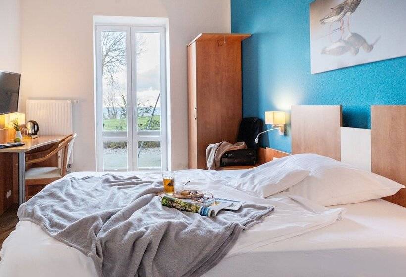 غرفة قياسية فردية مطلة علي البحر, Alte Fischereischule