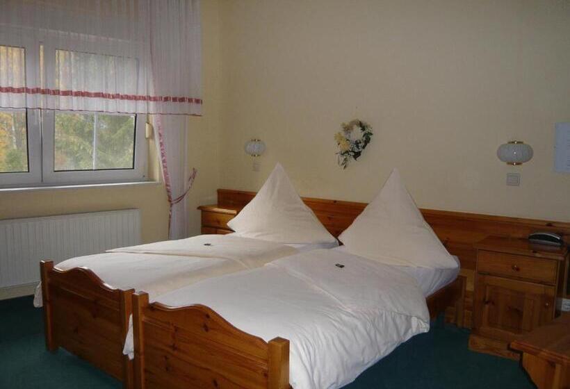スタンダードルーム, Am Wald B&b