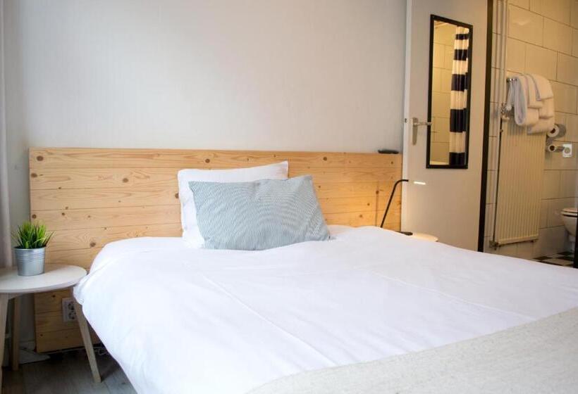 Номер Стандарт Индивидуальный, Beez