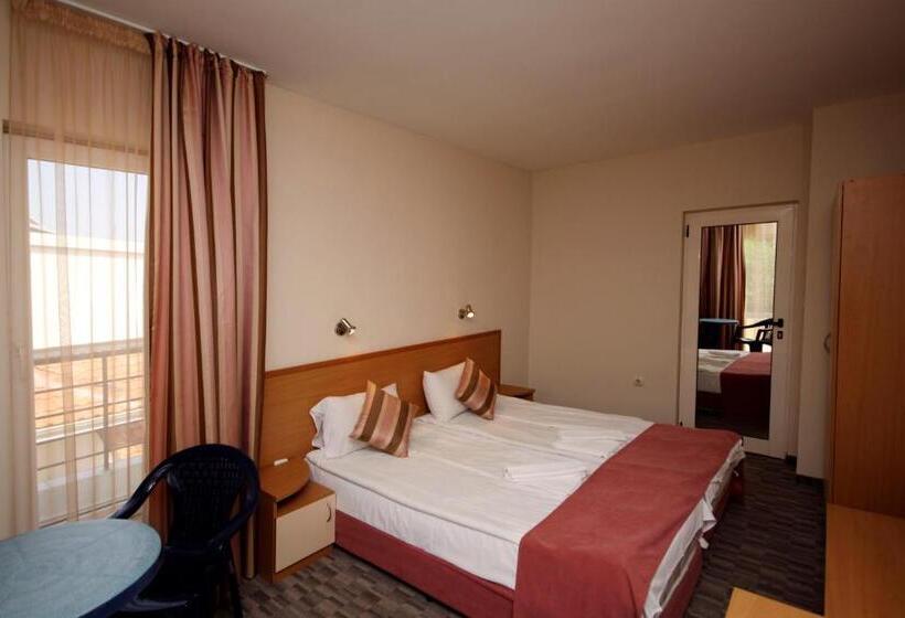 Triple Room Sea View, Briz