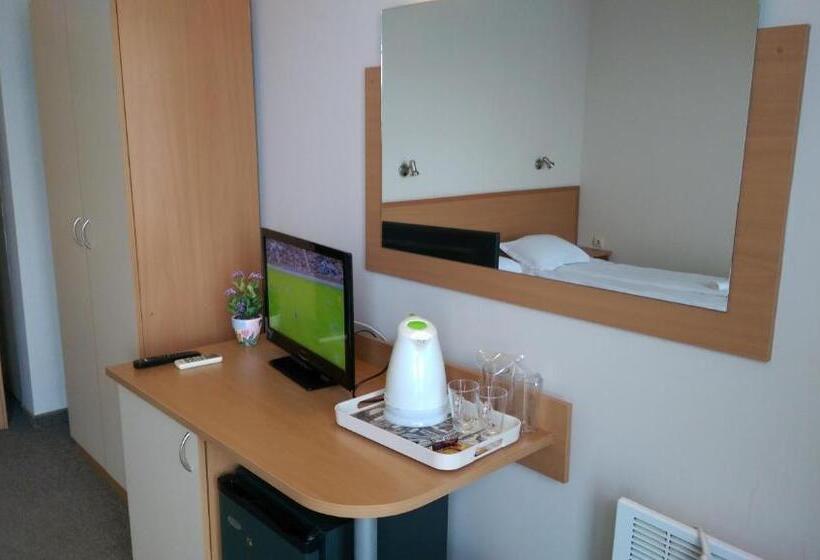 Triple Room Sea View, Briz