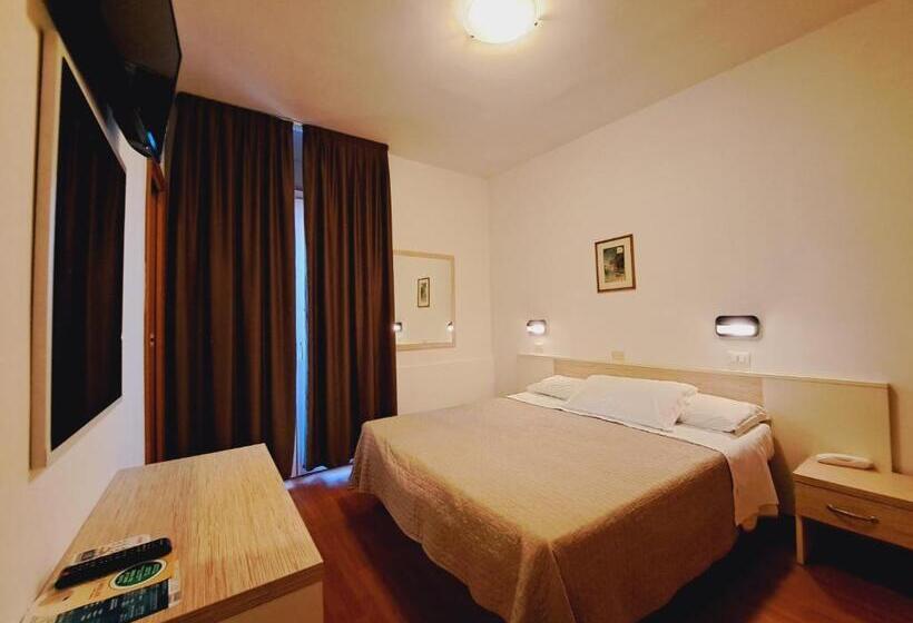 اتاق استاندارد, Butterfly Wellness & Spa