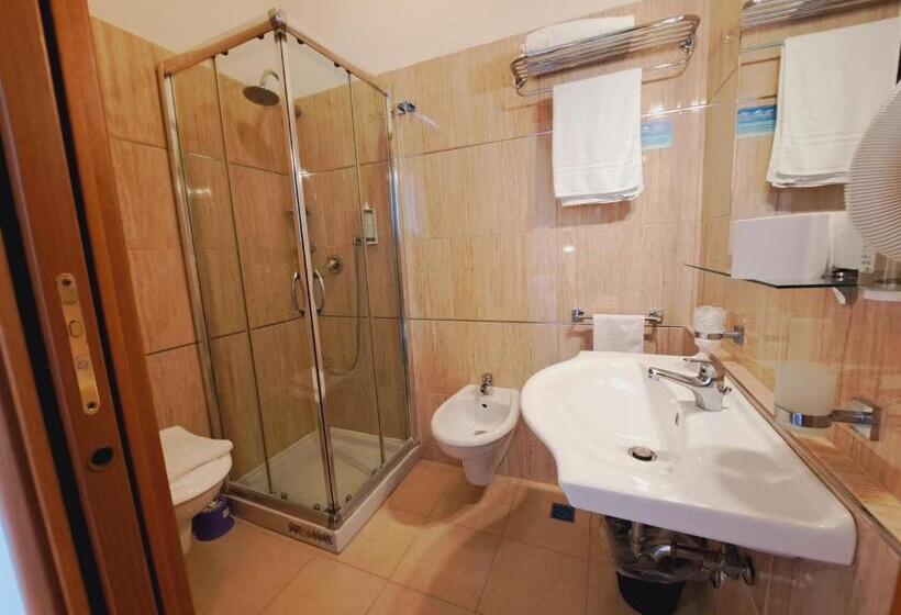 اتاق استاندارد, Butterfly Wellness & Spa