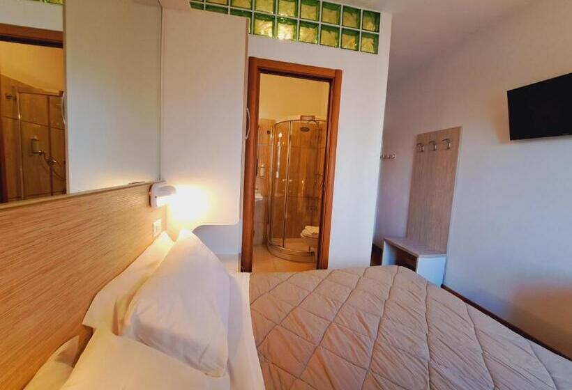 اتاق استاندارد, Butterfly Wellness & Spa