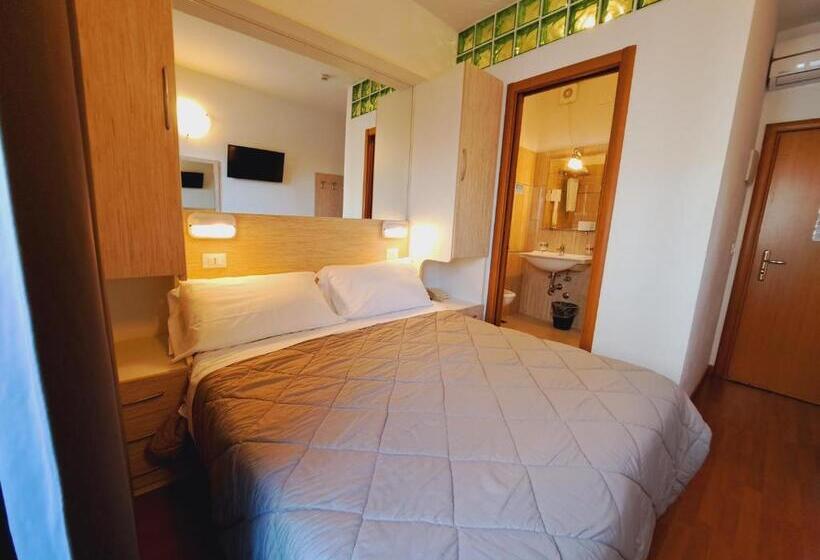 اتاق استاندارد, Butterfly Wellness & Spa