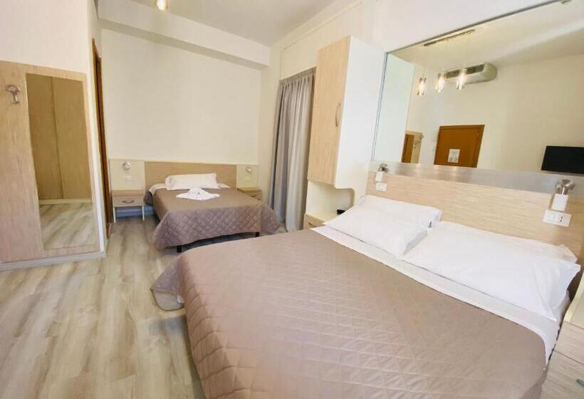 اتاق کلاسیک سه تخته, Butterfly Wellness & Spa