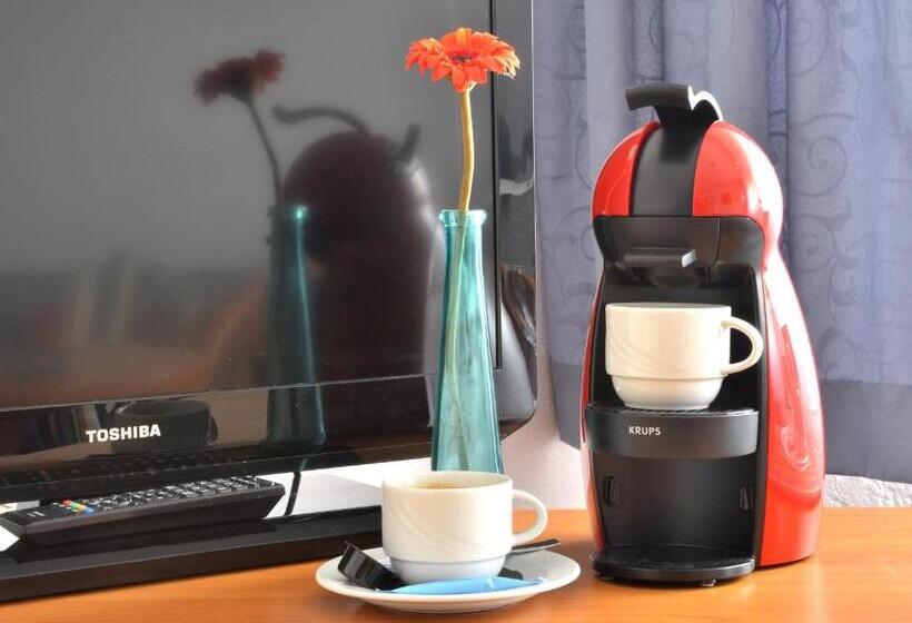 غرفة سوبيريور, Centra