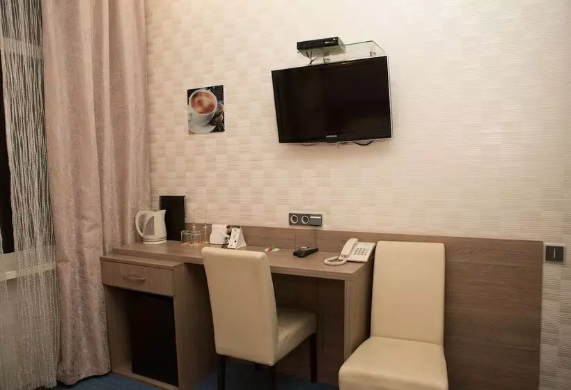 Superior-huone, Elegant