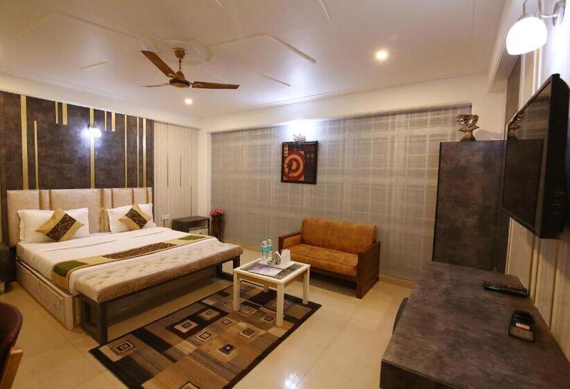 اتاق کلاسیک, Moon Light Bhimtal