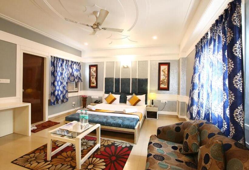 اتاق کلاسیک, Moon Light Bhimtal