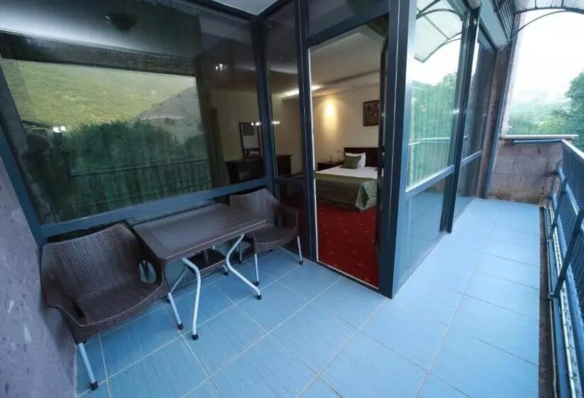 اتاق سوپریور, Best Resort Aghveran