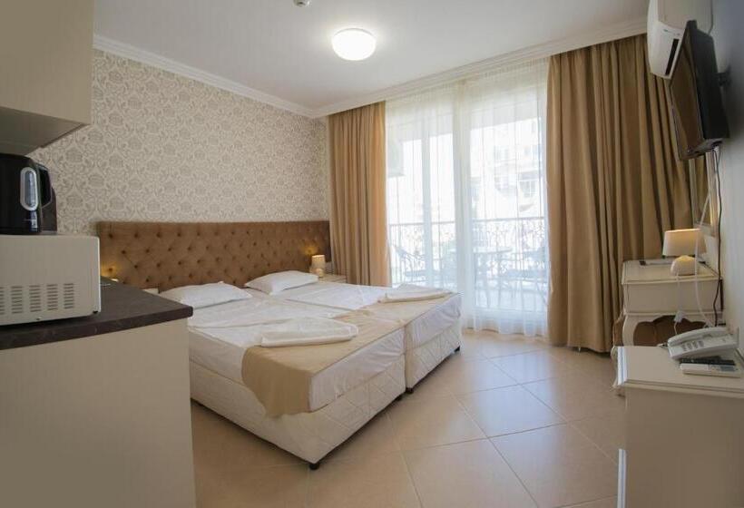 ベーシックワンルーム, Regina