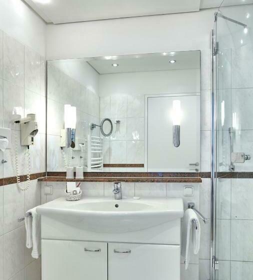 スタンダードルーム, Strandidyll