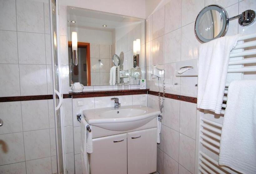 スタンダードルーム, Strandidyll