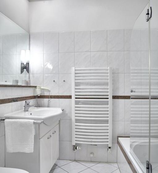 2 Bedrooms Suite Sea View, Strandidyll