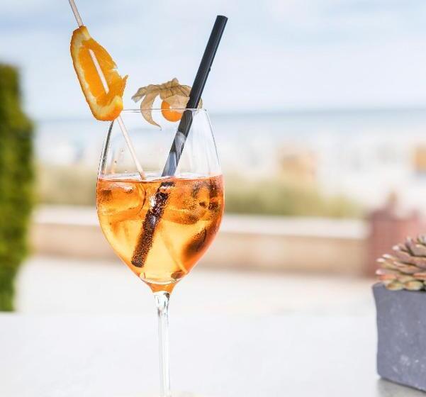 オーシャンビュースタンダードルーム, Strandidyll