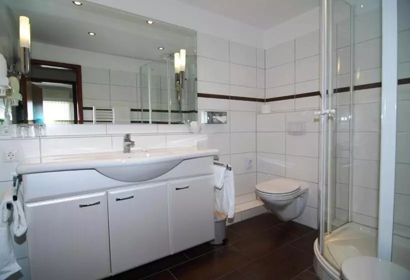 2 Bedrooms Suite Sea View, Strandidyll