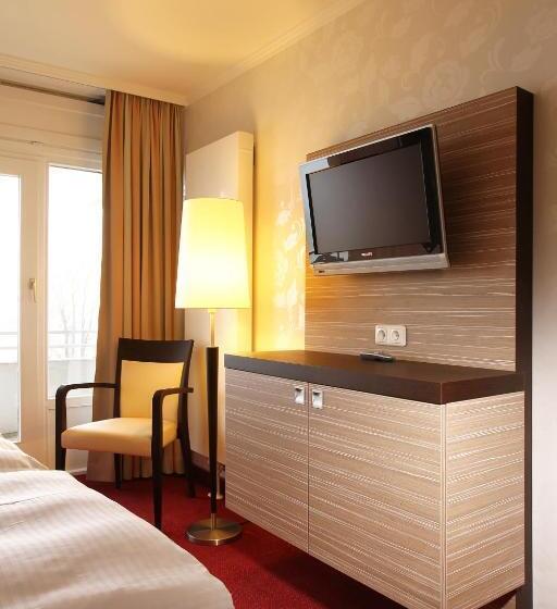 2 Bedrooms Suite Sea View, Strandidyll