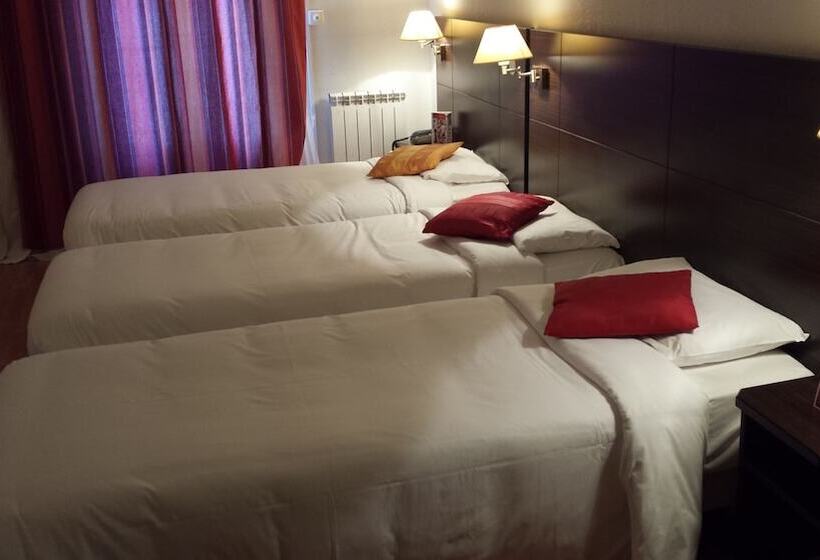 스탠다드 트리플 룸, Urban By Balladins Perpignan