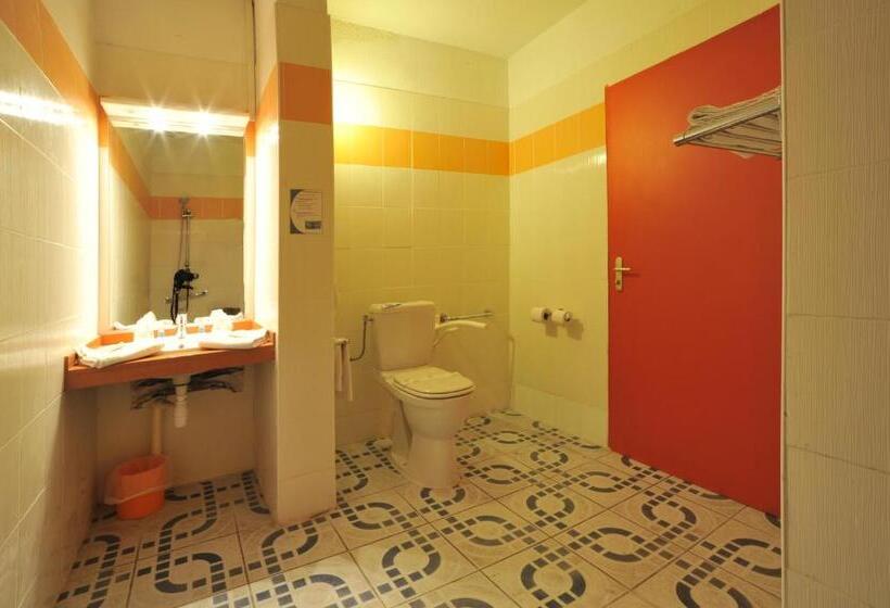 스탠다드 트리플 룸, Urban By Balladins Perpignan