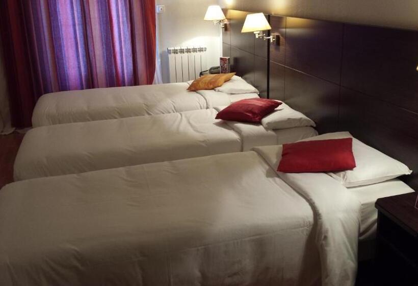 스탠다드 트리플 룸, Urban By Balladins Perpignan