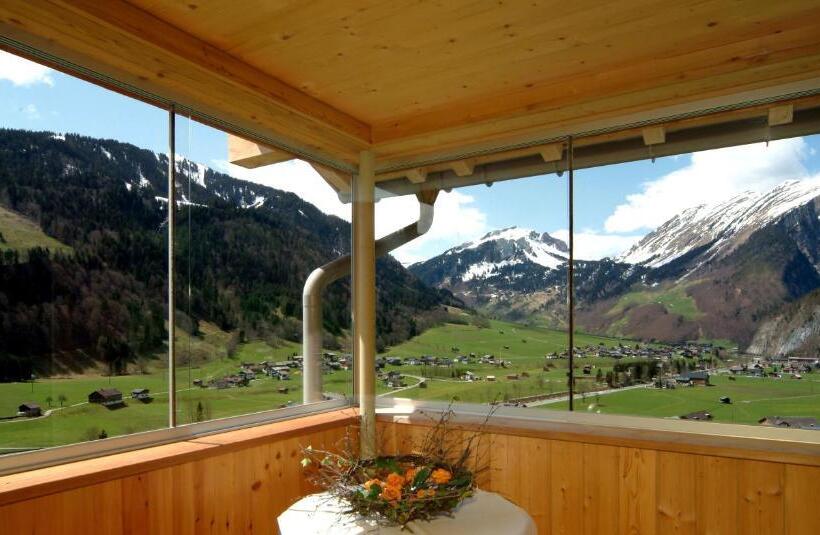 آپارتمان 2 خوابه, Panoramahof Eggele