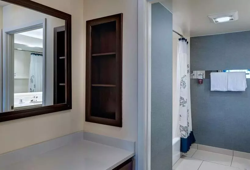 スタンダードスタジオ, Residence Inn By Marriott Omaha West