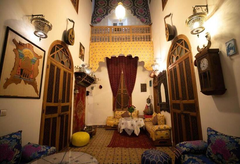 高级三人间, Riad Les Idrissides Chez Lea