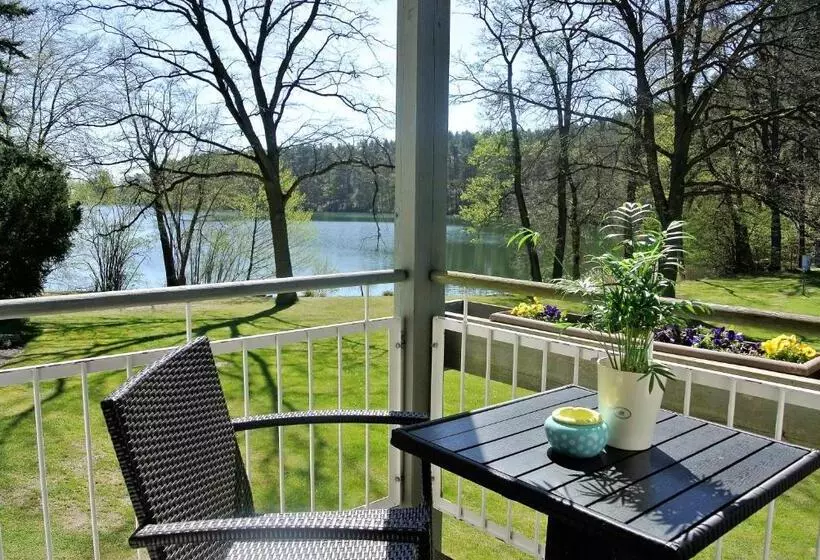Huoneisto 1 Makuuhuone Parveke, Seehotel Lindenhof