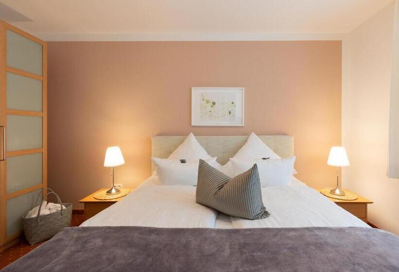 شقة غرفة واحدة, Seehotel Lindenhof