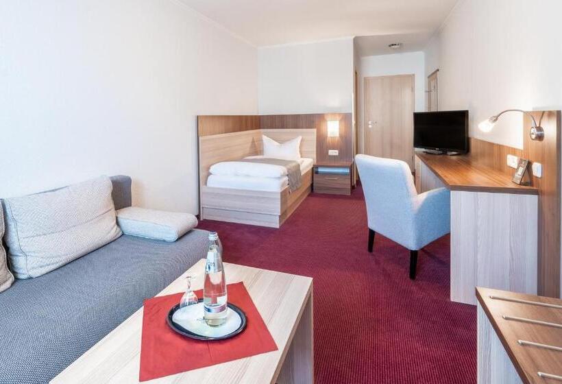 Номер Стандарт Индивидуальный, Sporthotel Neuruppin
