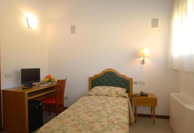 スタンダードシングルルーム, Villa Aretusi