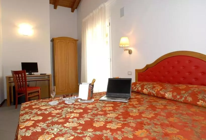 اتاق استاندارد, Villa Aretusi