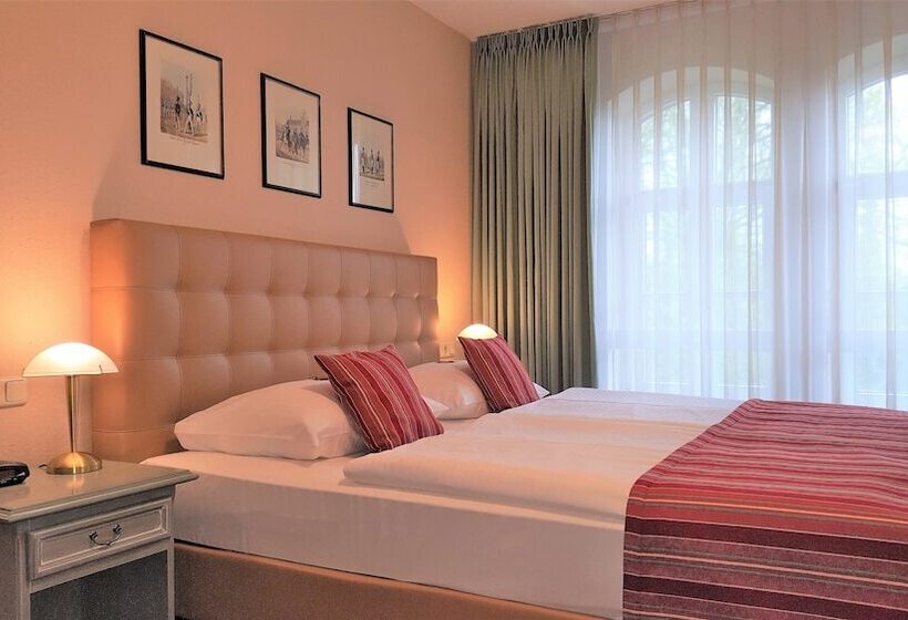 컴포트 룸, Villa Knobelsdorff