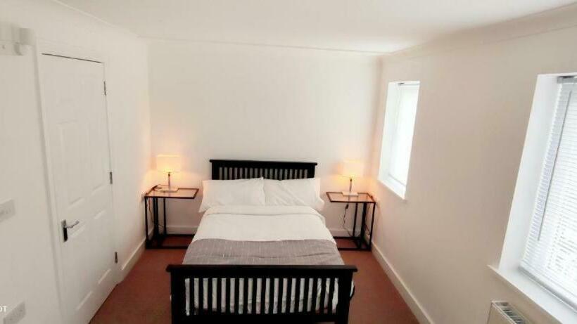 스탠다드 룸, Birds Nest Residency