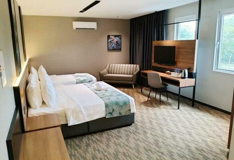 Standard Triple Room, Nb
