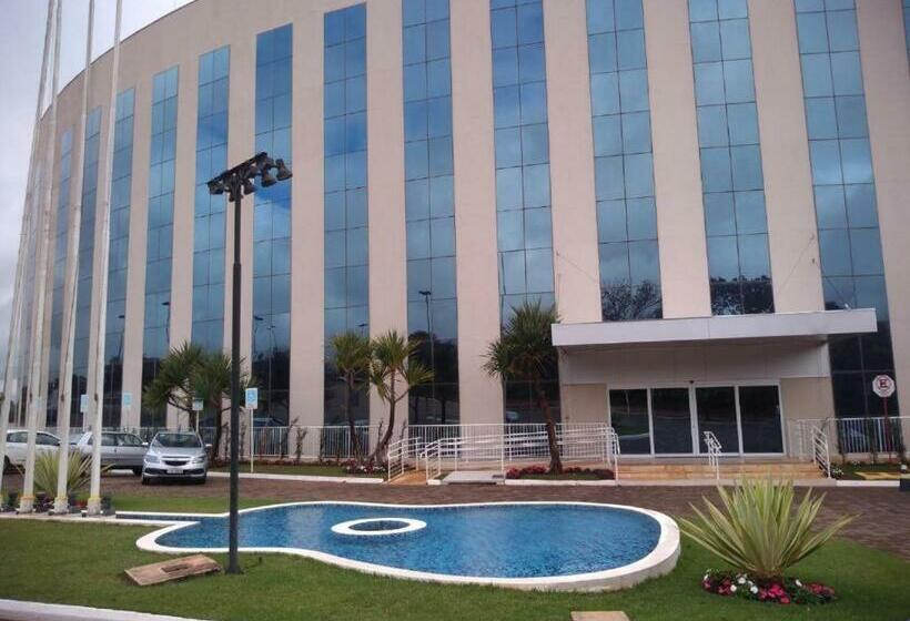 プールビュースタンダードステューディオ, Condomínio Barretos Thermas Park   Flat Parque Do Peão