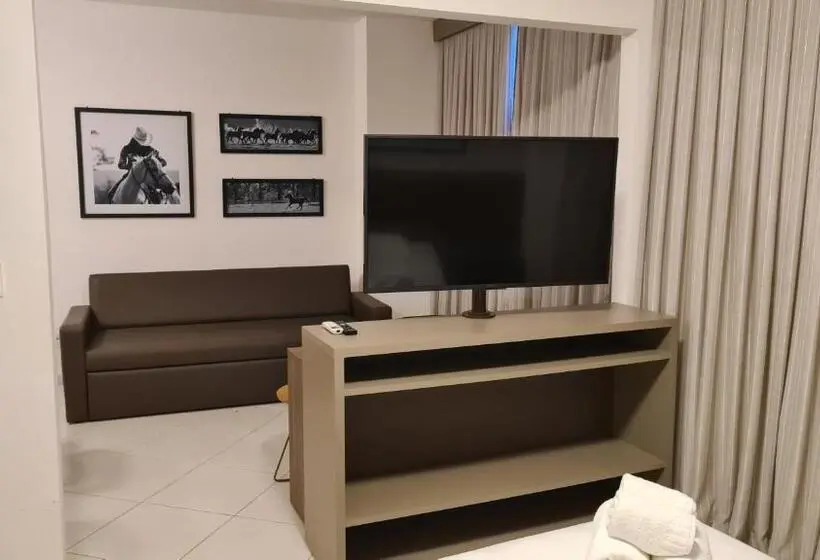 プールビュースタンダードステューディオ, Condomínio Barretos Thermas Park   Flat Parque Do Peão