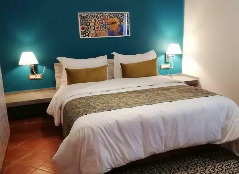 スイート, Le Relais Des Sables