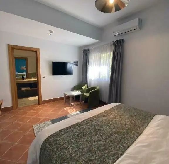 スイート, Le Relais Des Sables