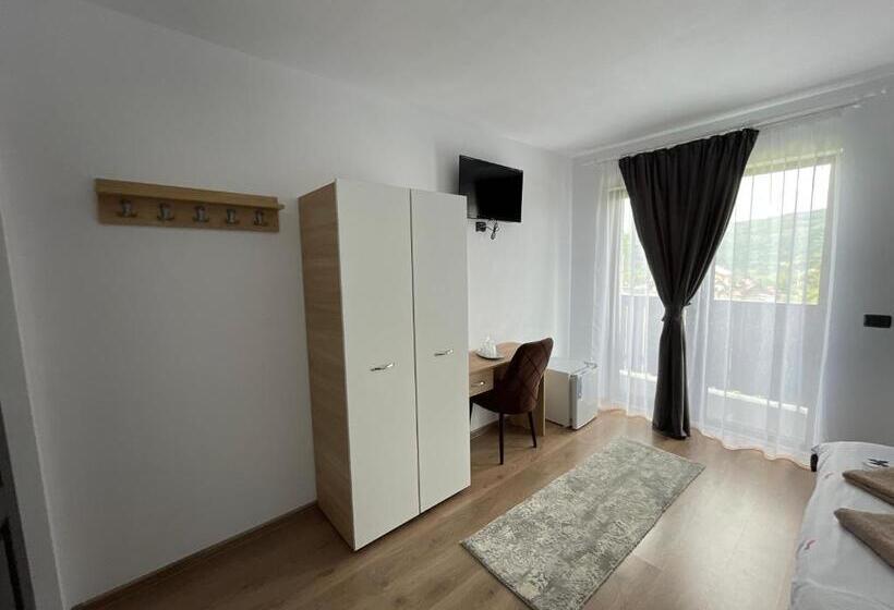 חדר סטנדרט עם מיטת קינג, Vila Hojda