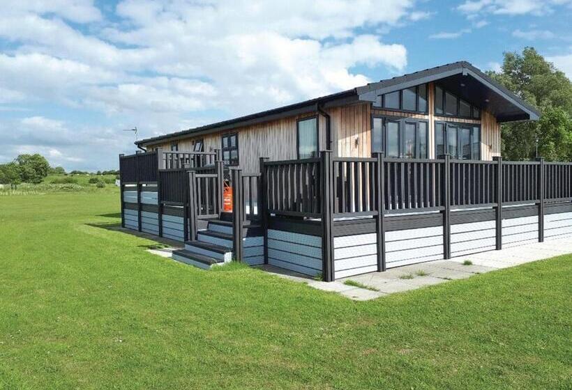 Дом 3 Спальни, Barlings Country Park