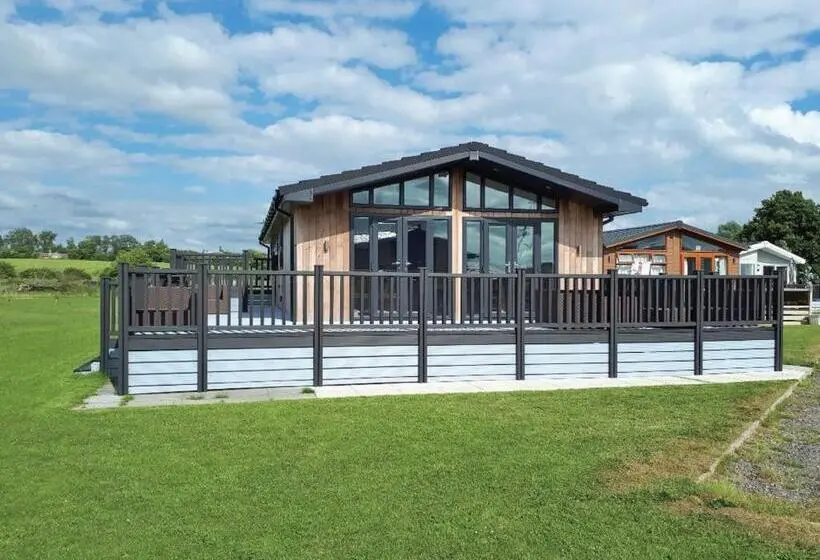 4ベッドルームハウス, Barlings Country Park