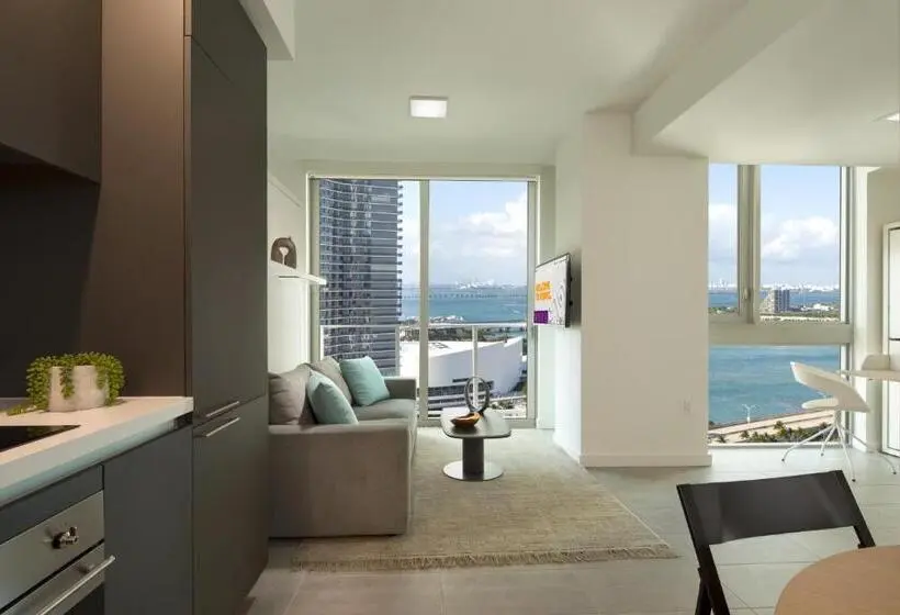 2段ベッド付スタンダードワンルーム, Yotel Miami