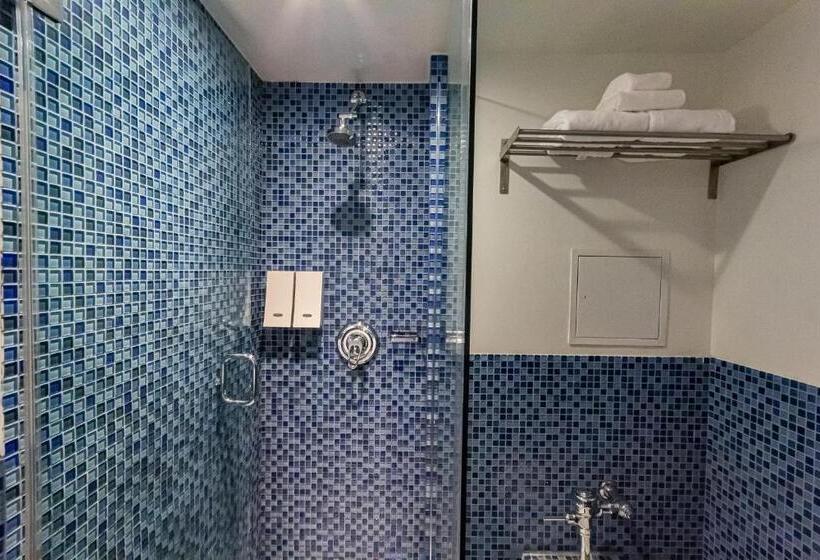 اتاق استاندارد با تخت بزرگ, JG Sohotel