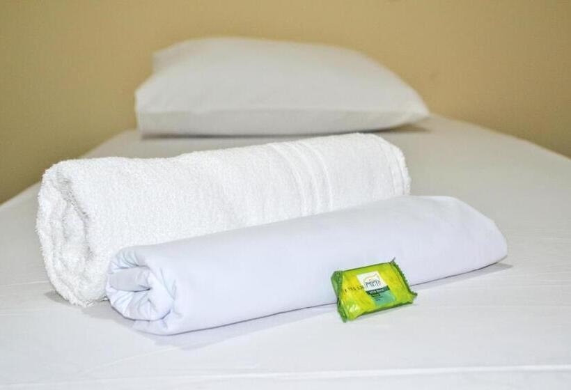 חדר קלאסי לשלושה, Iracema Praia Flats